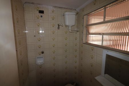Casa à venda com 160m², 4 quartos e 2 vagasBanheiro de serviço