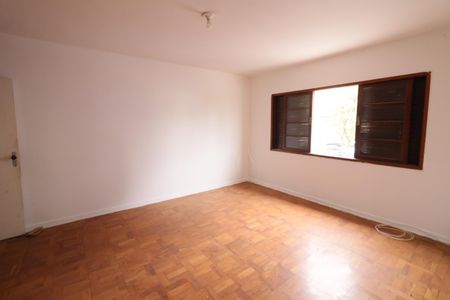 Casa à venda com 160m², 4 quartos e 2 vagasSuíte 1
