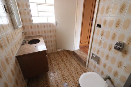 Casa à venda com 160m², 4 quartos e 2 vagasBanheiro da Suíte 1