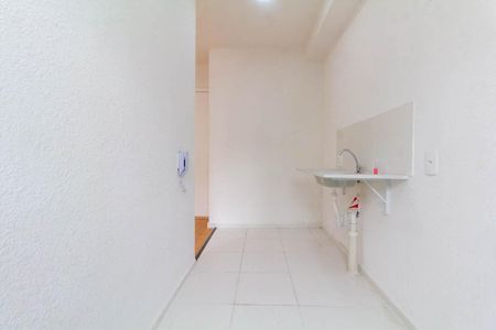Apartamento para alugar com 42m², 2 quartos e sem vaga Apartamento para alugar com 42m², 2 quartos e sem vagaCozinha e Área de Serviço