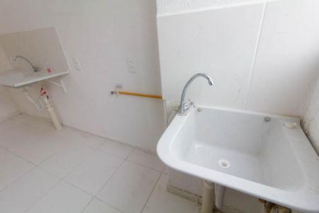 Apartamento para alugar com 42m², 2 quartos e sem vaga Apartamento para alugar com 42m², 2 quartos e sem vagaCozinha e Área de Serviço