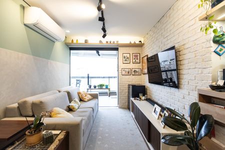 Apartamento à venda com 2 quartos, 68m² em Vila Ipojuca, São Paulo