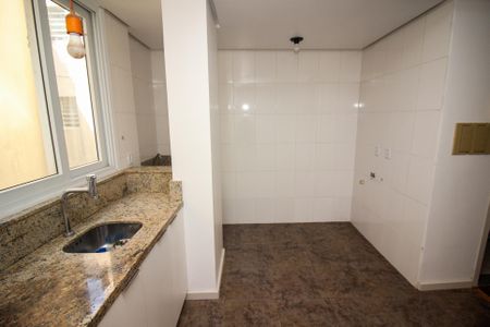 Apartamento à venda com 57m², 2 quartos e sem vaga Apartamento à venda com 57m², 2 quartos e sem vagaCozinha e Área de Serviço