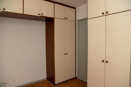 Apartamento à venda com 60m², 2 quartos e 1 vaga Apartamento à venda com 60m², 2 quartos e 1 vagaQuarto 1
