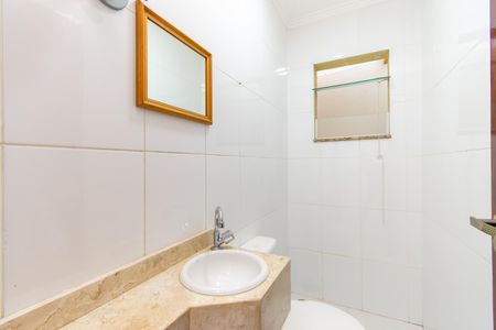 Casa à venda com 108m², 3 quartos e 2 vagasLavabo