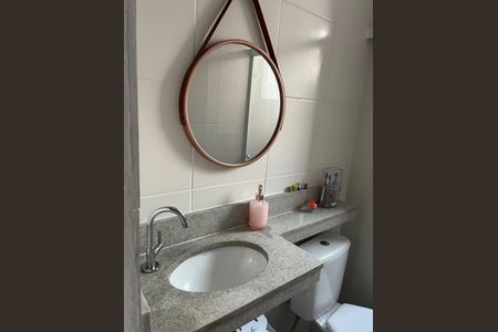 Banheiro da Suíte de apartamento para alugar com 2 quartos, 45m² em Recreio dos Bandeirantes, Rio de Janeiro