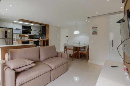 Sala de apartamento à venda com 2 quartos, 64m² em Vila Suzana, São Paulo