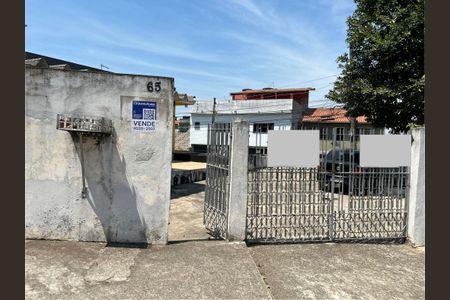 Casa para alugar com 329m², 2 quartos e 5 vagas Casa para alugar com 329m², 2 quartos e 5 vagasPlaca Instalada na Fachada do imóvel