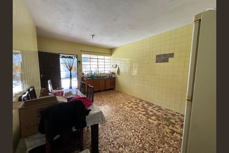 Casa para alugar com 329m², 2 quartos e 5 vagas Casa para alugar com 329m², 2 quartos e 5 vagasCozinha