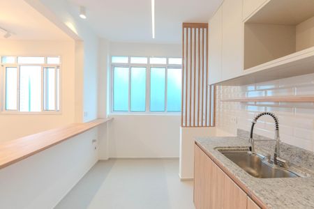 Apartamento à venda com 44m², 1 quarto e sem vaga Apartamento à venda com 44m², 1 quarto e sem vagaCozinha e Área de Serviço