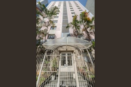 Apartamento à venda com 44m², 1 quarto e sem vaga Apartamento à venda com 44m², 1 quarto e sem vagaFachada