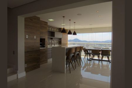 Sala de apartamento para alugar com 2 quartos, 150m² em Industrial Autonomistas, Osasco