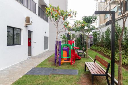 Studio à venda com 26m², 1 quarto e sem vaga Studio à venda com 26m², 1 quarto e sem vagaÁrea comum - Playground
