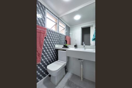 Apartamento à venda com 48m², 2 quartos e 1 vagaBanheiro Social