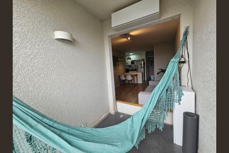 Sacada de apartamento à venda com 3 quartos, 64m² em Jardim Aeroporto, São Paulo