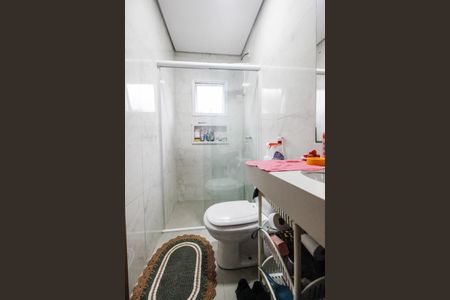 Casa à venda com 150m², 2 quartos e 2 vagas Casa à venda com 150m², 2 quartos e 2 vagasBanheiro da Suíte