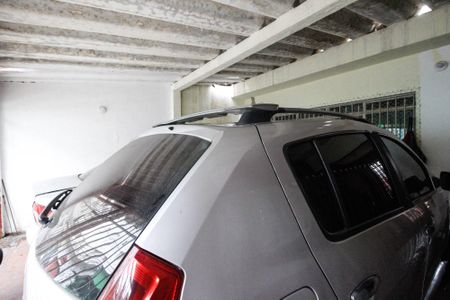 Casa à venda com 150m², 2 quartos e 2 vagas Casa à venda com 150m², 2 quartos e 2 vagasGaragem