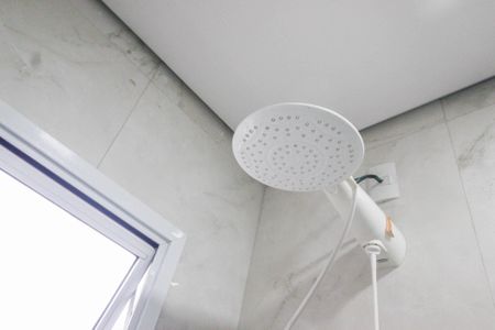 Casa à venda com 150m², 2 quartos e 2 vagas Casa à venda com 150m², 2 quartos e 2 vagasBanheiro da Suíte