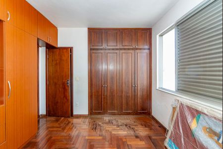 Apartamento à venda com 100m², 3 quartos e 1 vaga Apartamento à venda com 100m², 3 quartos e 1 vagaSuíte