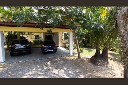Casa de condomínio à venda com 333m², 5 quartos e 5 vagas Casa de condomínio à venda com 333m², 5 quartos e 5 vagasGaragem