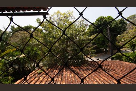 Casa de condomínio à venda com 333m², 5 quartos e 5 vagas Casa de condomínio à venda com 333m², 5 quartos e 5 vagasVista do Quarto