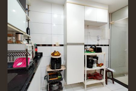 Apartamento à venda com 70m², 2 quartos e sem vaga Apartamento à venda com 70m², 2 quartos e sem vagaCozinha