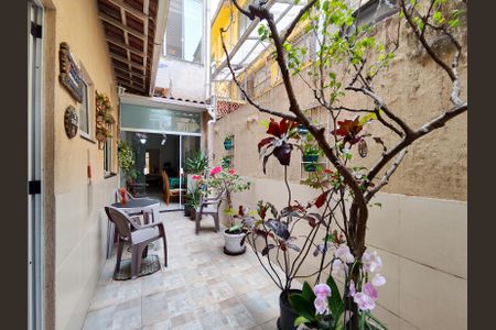 Apartamento à venda com 70m², 2 quartos e sem vaga Apartamento à venda com 70m², 2 quartos e sem vagaQuintal