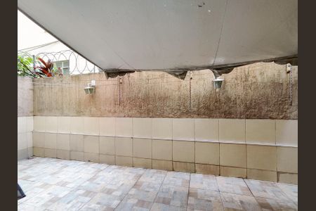 Apartamento à venda com 70m², 2 quartos e sem vaga Apartamento à venda com 70m², 2 quartos e sem vagaQuintal