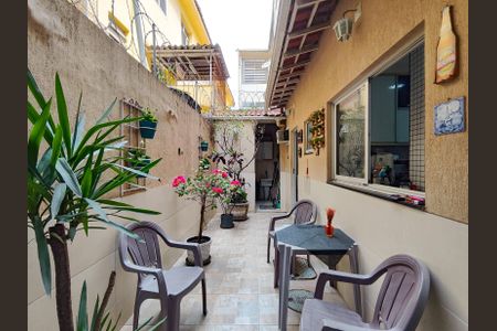 Apartamento à venda com 70m², 2 quartos e sem vaga Apartamento à venda com 70m², 2 quartos e sem vagaQuintal