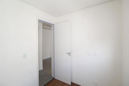 Quarto 1 de apartamento à venda com 2 quartos, 39m² em Sarandi, Porto Alegre