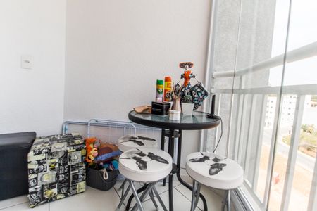 Varanda de apartamento para alugar com 2 quartos, 55m² em Jardim do Líbano, Barueri