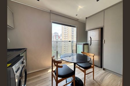 Apartamento à venda com 28m², 1 quarto e sem vaga Apartamento à venda com 28m², 1 quarto e sem vagaStudio