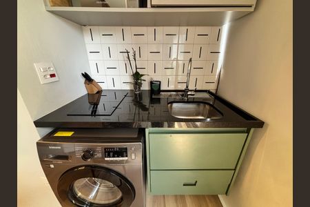 Apartamento à venda com 28m², 1 quarto e sem vaga Apartamento à venda com 28m², 1 quarto e sem vagaStudio