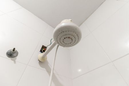 Casa para alugar com 80m², 2 quartos e 2 vagas Casa para alugar com 80m², 2 quartos e 2 vagasBanheiro