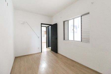 Casa para alugar com 80m², 2 quartos e 2 vagas Casa para alugar com 80m², 2 quartos e 2 vagasQuarto 2
