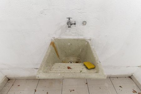 Casa para alugar com 80m², 2 quartos e 2 vagas Casa para alugar com 80m², 2 quartos e 2 vagasÁrea de Serviço