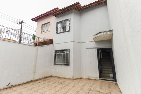 Casa para alugar com 80m², 2 quartos e 2 vagas Casa para alugar com 80m², 2 quartos e 2 vagasGaragem