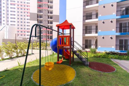 Apartamento à venda com 35m², 2 quartos e sem vaga Apartamento à venda com 35m², 2 quartos e sem vagaÁrea comum - Playground