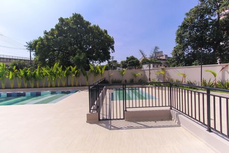 Apartamento à venda com 35m², 2 quartos e sem vaga Apartamento à venda com 35m², 2 quartos e sem vagaÁrea comum - Piscina