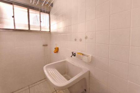 Apartamento para alugar com 76m², 2 quartos e 1 vaga Apartamento para alugar com 76m², 2 quartos e 1 vagaÁrea de Serviço