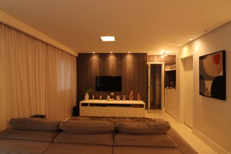 Apartamento à venda com 147m², 3 quartos e 2 vagasSala