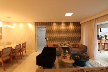 Apartamento à venda com 147m², 3 quartos e 2 vagasSala