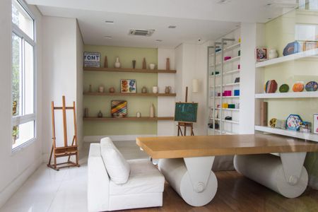 Apartamento à venda com 147m², 3 quartos e 2 vagas Apartamento à venda com 147m², 3 quartos e 2 vagasÁrea comum