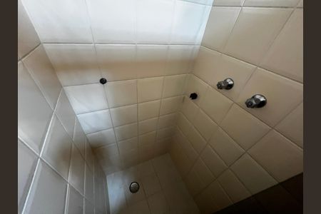 Apartamento à venda com 78m², 3 quartos e 2 vagas Apartamento à venda com 78m², 3 quartos e 2 vagasBanheiro da Suíte