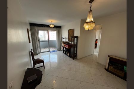 Apartamento à venda com 78m², 2 quartos e 2 vagasSala