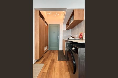 Cozinha de apartamento à venda com 1 quarto, 18m² em Copacabana, Rio de Janeiro