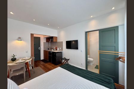 Studio de apartamento à venda com 1 quarto, 18m² em Copacabana, Rio de Janeiro