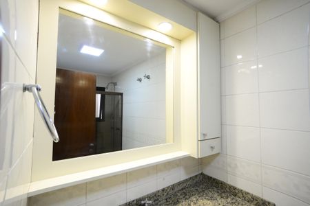 Apartamento para alugar com 110m², 3 quartos e 2 vagasBanheiro da Suite