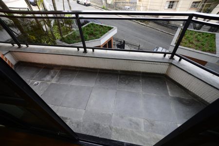 Apartamento para alugar com 110m², 3 quartos e 2 vagasVaranda da Sala