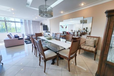 Apartamento para alugar com 270m², 4 quartos e 2 vagas Apartamento para alugar com 270m², 4 quartos e 2 vagasSala